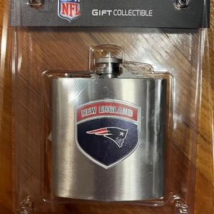 Brand new Great American Products New England Patriots 6 Oz Hip Flask
